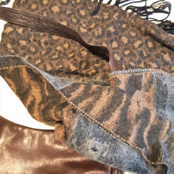 Joanel Chocolate Brown Leather Bag + Scarf 🎁 - Picture 14 of 15